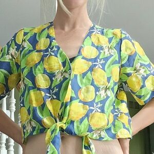 Luiselle 100% linen lemon print cropped  button down tie up blouse